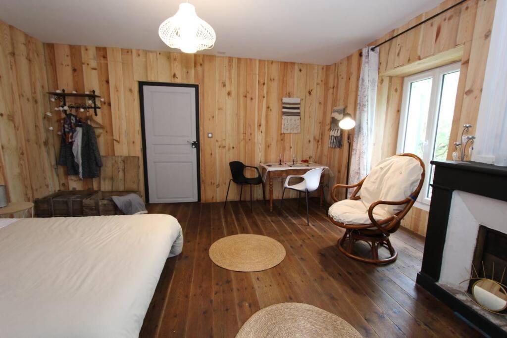 Ferienwohnung Charmant Studio Avec Jardin A La Campagne Sur Le Chemin De Saint Jacques De Compostelle Lauzerte Exterior foto